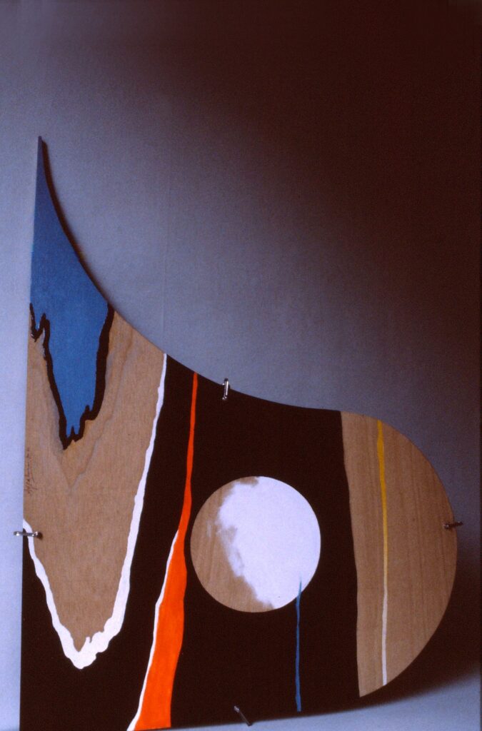 Senza titolo (smalto  su legno  cm120x110)